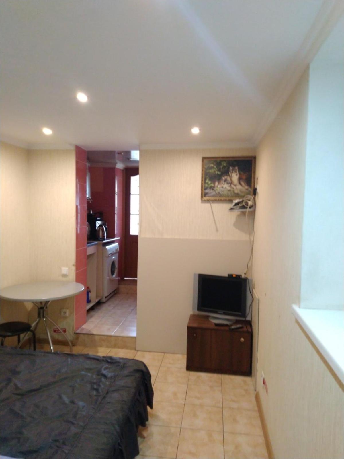 Частный Дом, Отдельный Вход И Двор Apartment Cherkasy Luaran gambar